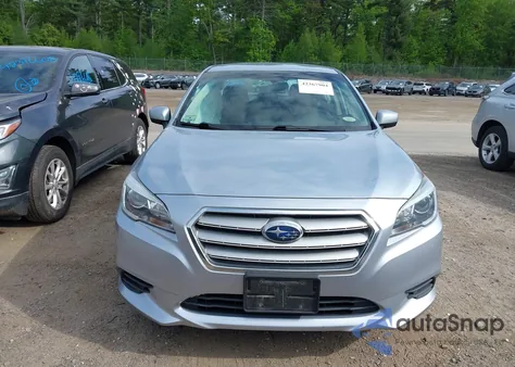 2015 Subaru Legacy 2.5I Premium из США, поврежденный, VIN 4S3BNAC65F3070679